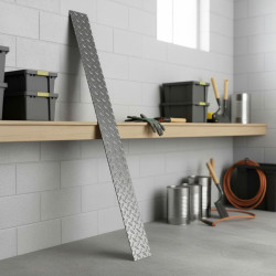 Perfil plano de aluminio estriado a medida | Compra en línea