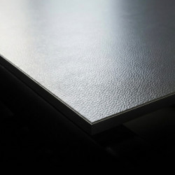 Plaque inox texture cuir 1mm sur mesure | Découpe laser