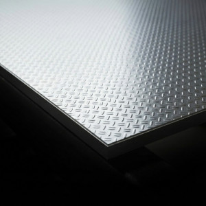 Plancha de acero inoxidable antideslizante 4mm a medida