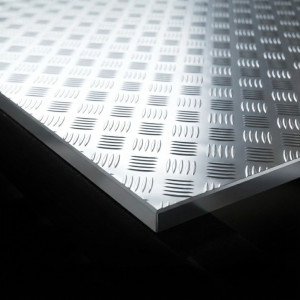 Placa de aluminio damero de 4 mm a medida | Corte láser