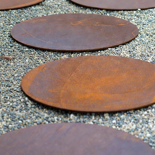 Pas japonais rond en acier corten - John Steel
