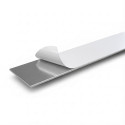 Flachprofil aus folienbeschichtetem, rohem Aluminium