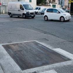 Custom-made raw steel road plate - roadway protection