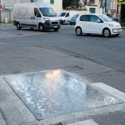 Plancha de calzada de acero galvanizado a medida | Seguridad en obra