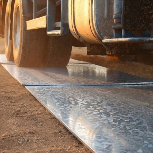 High-resistance custom-made galvanized steel ground protection plate