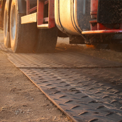 Op maat gemaakte traanplaat rijplaat staal: hoge antislip weerstand