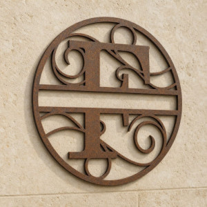 Monogramme lettre F en métal sur mesure