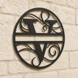 Monogramme lettre V en métal sur mesure