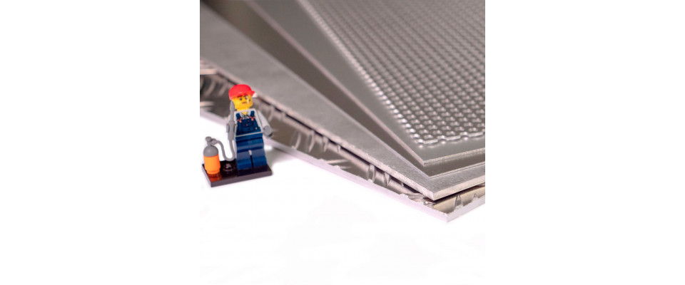 Customised laser cutting of aluminium sheets and plates - John Steel