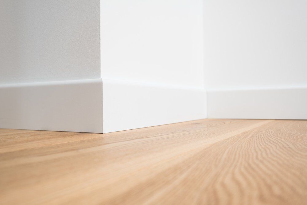 Metal skirting boards or wooden skirting boards? Anything is possible!