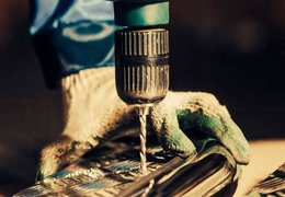 Consigli per perforare la vostra lastra di metallo?