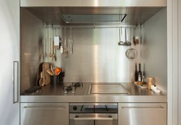 304L Stainless Steel: Why Is It Food-Safe?