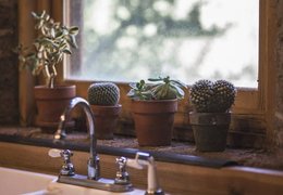 How to make a custom metal backsplash?