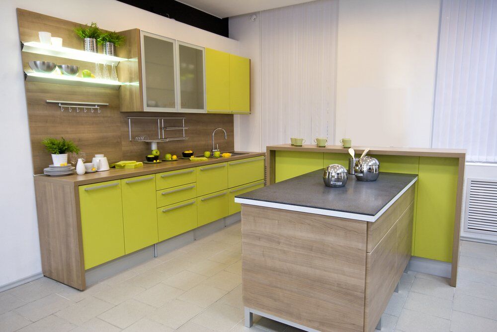 Is it possible to make a wooden backsplash?