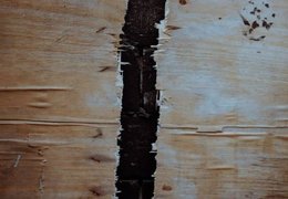 How to cut wooden panels easily?
