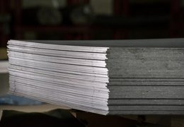 How to choose your metal sheet? Aluminum, stainless steel or carbon steel, we tell you more!