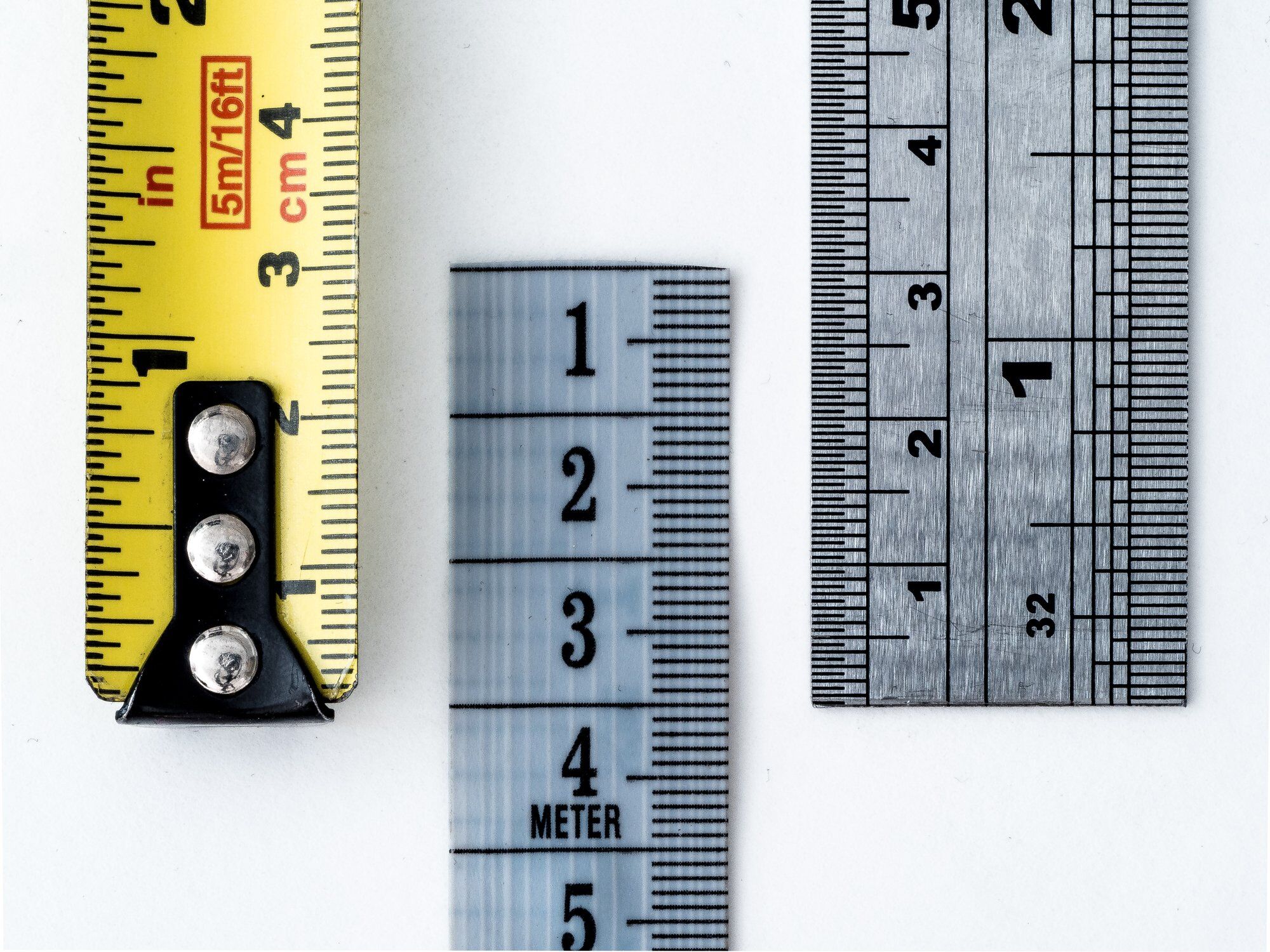 How to reduce the price of laser-cut metal plates?