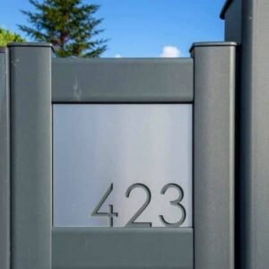 Créer une plaque signalétique personnalisée en métal