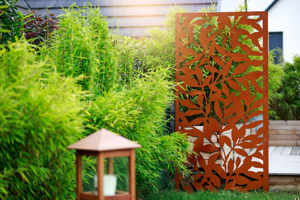 Brise-vue (pare-vue-claustra) en Acier design CORTEN  Plateforme  compostage et produits pour jardins - SPRINAR COMPOTECH 67 : compost,  terreau, pierres naturelles, ecorces, Niedermodern, Haguenau, Strasbourg,  Brumath